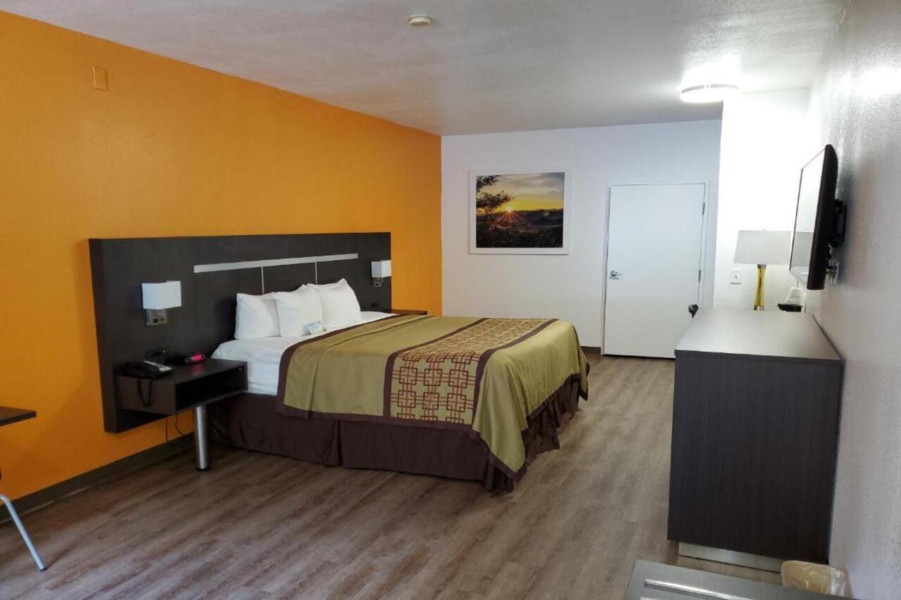 Days Inn By Wyndham Lexington Extérieur photo