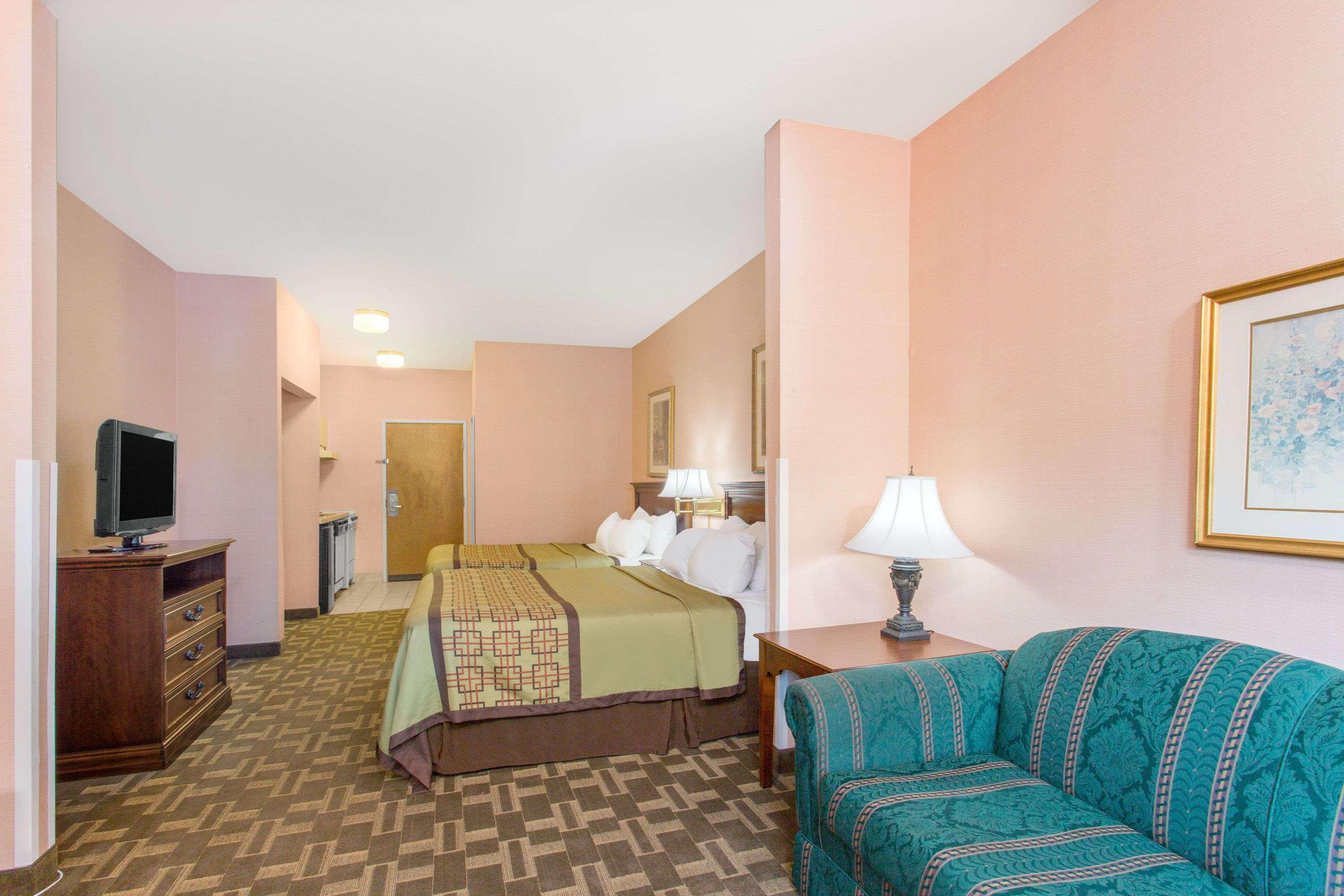 Days Inn By Wyndham Lexington Extérieur photo